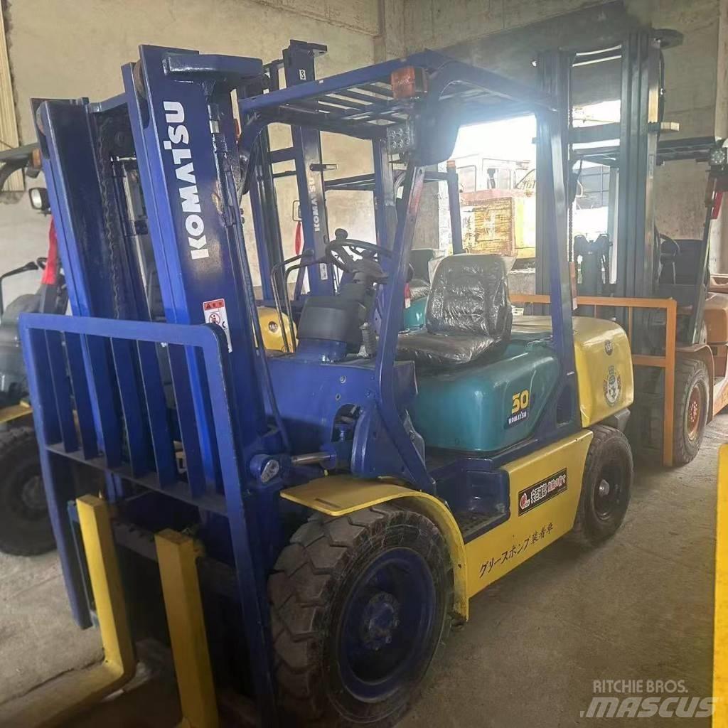 Komatsu F30T Carrelli elevatori diesel