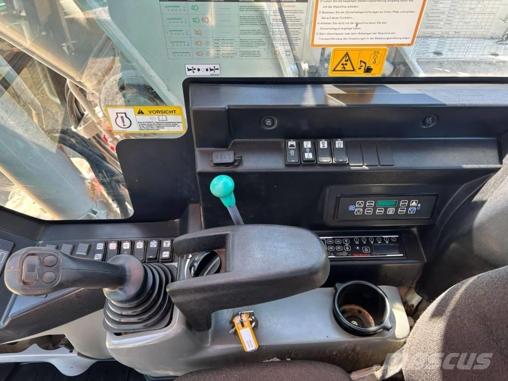 Takeuchi TB 2150 R Escavatori cingolati