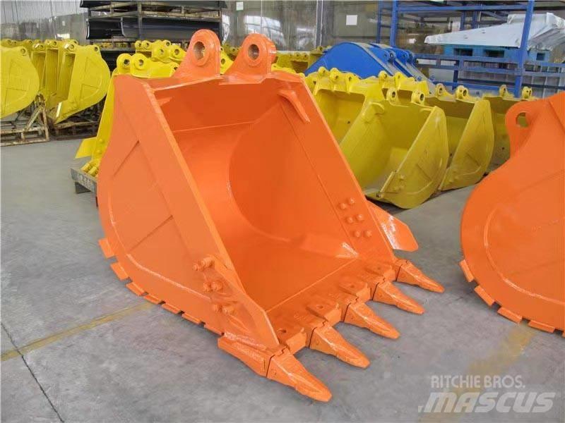Hitachi ZX225 Benne