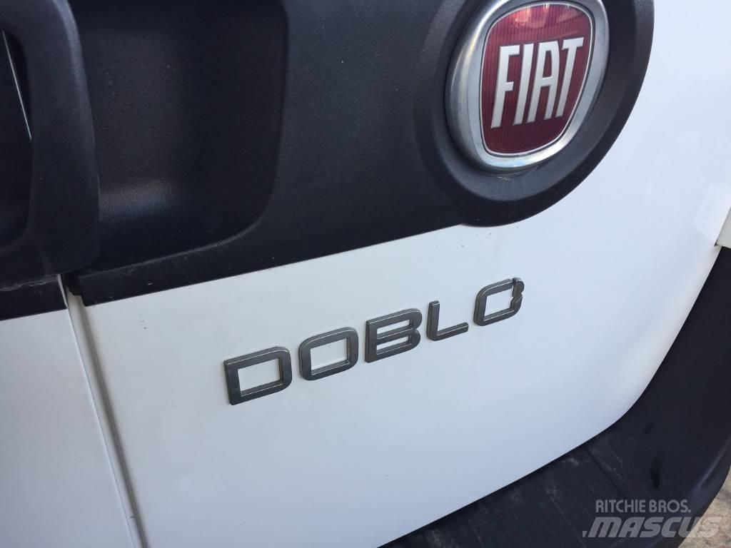 Fiat Doblo Cargo Furgone chiuso