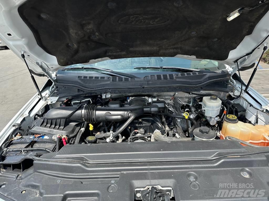 Ford F 550 Autocabinati