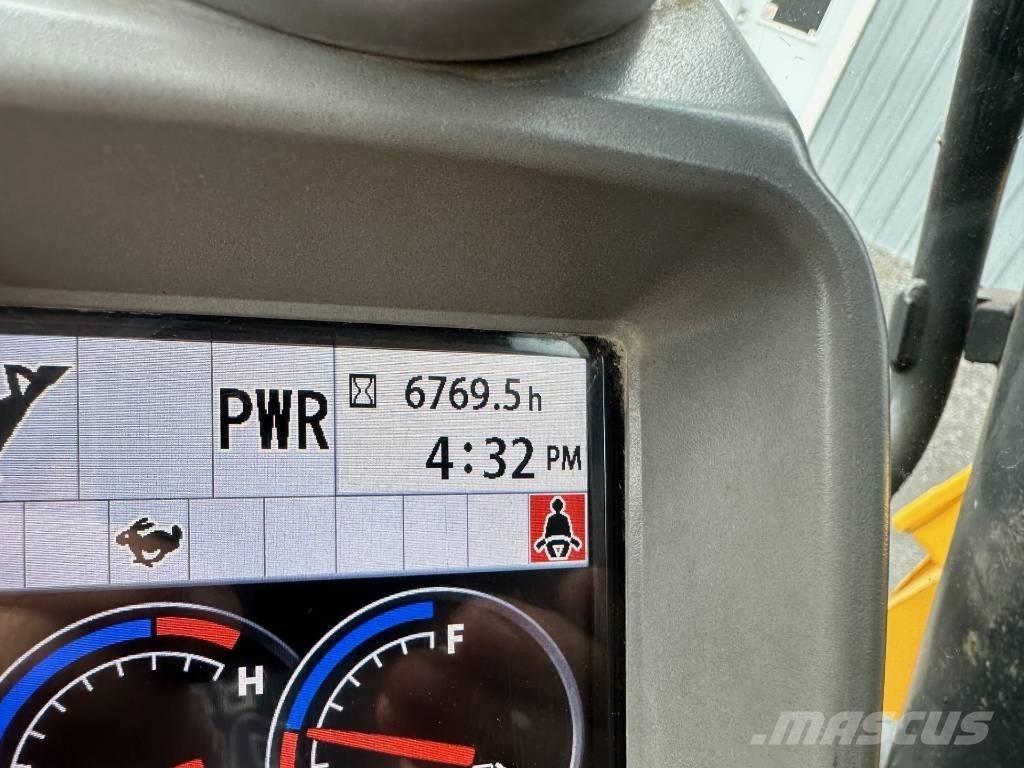 John Deere 75G Escavatori cingolati