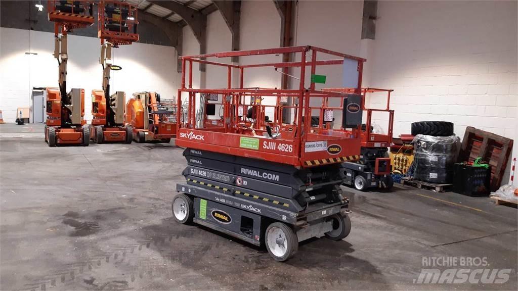 SkyJack SJIII4626 Piattaforme a pantografo