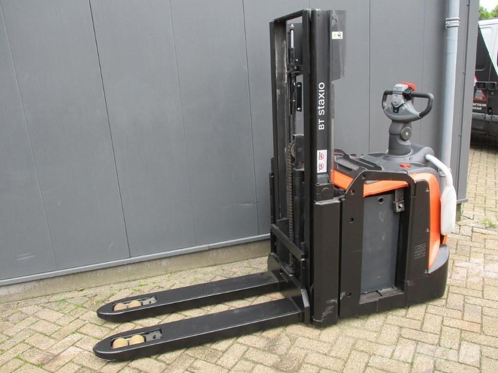 BT SPE200D Carrelli elevatori bassi a piattaforma