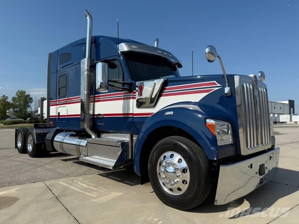 Kenworth W 990 Motrici e Trattori Stradali
