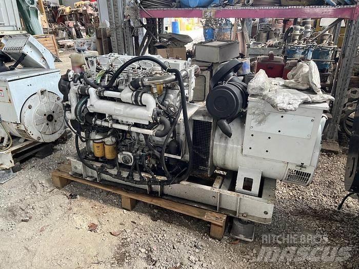 CAT 3056T Generatori diesel