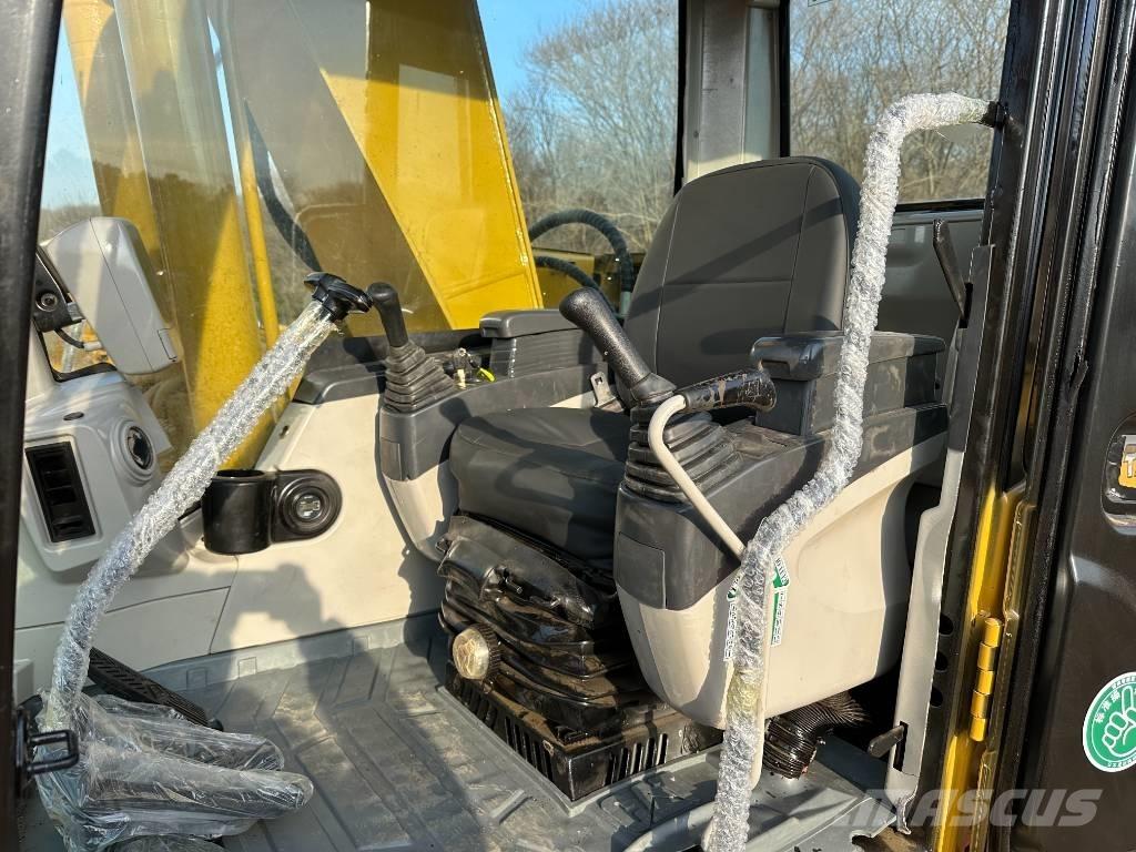 CAT 320 C L Escavatori anfibi