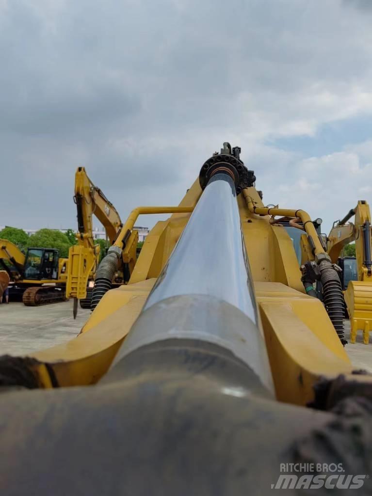 CAT 330 Escavatori cingolati