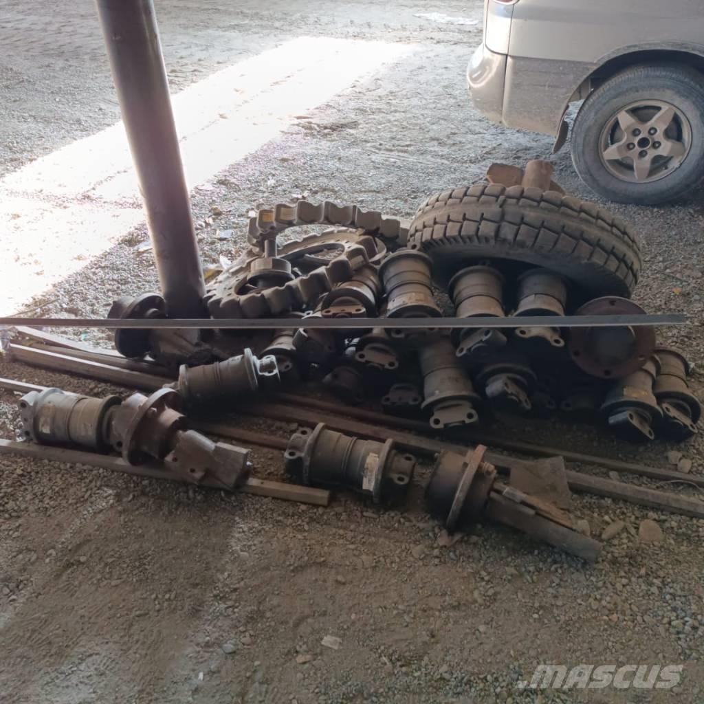 CAT 320D2 GC Escavatori cingolati