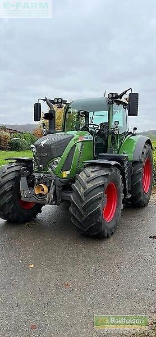 Fendt 724 vario Trattori