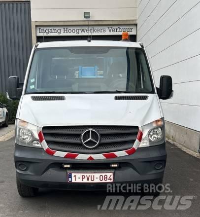 VERSALIFT VTX-240 Piattaforme autocarrate