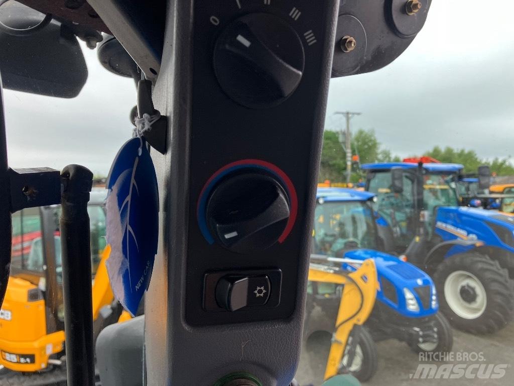 New Holland T6010 Trattori