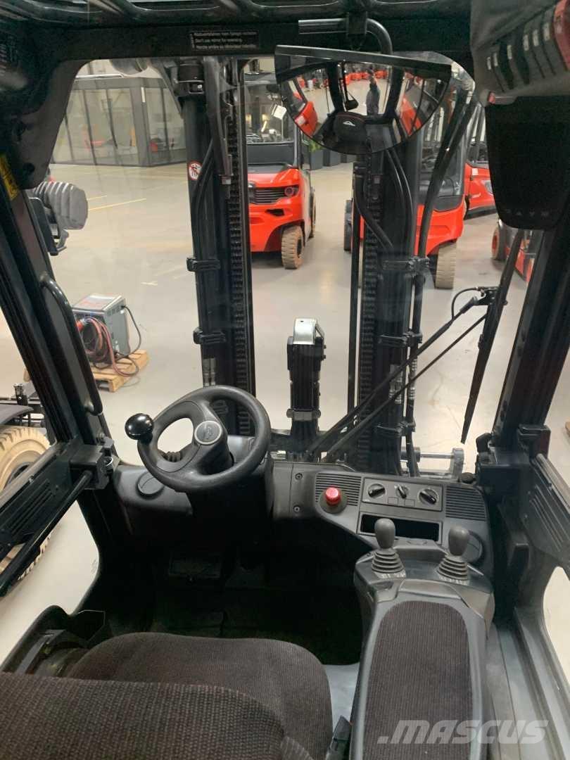 Linde E35L Carrelli elevatori elettrici