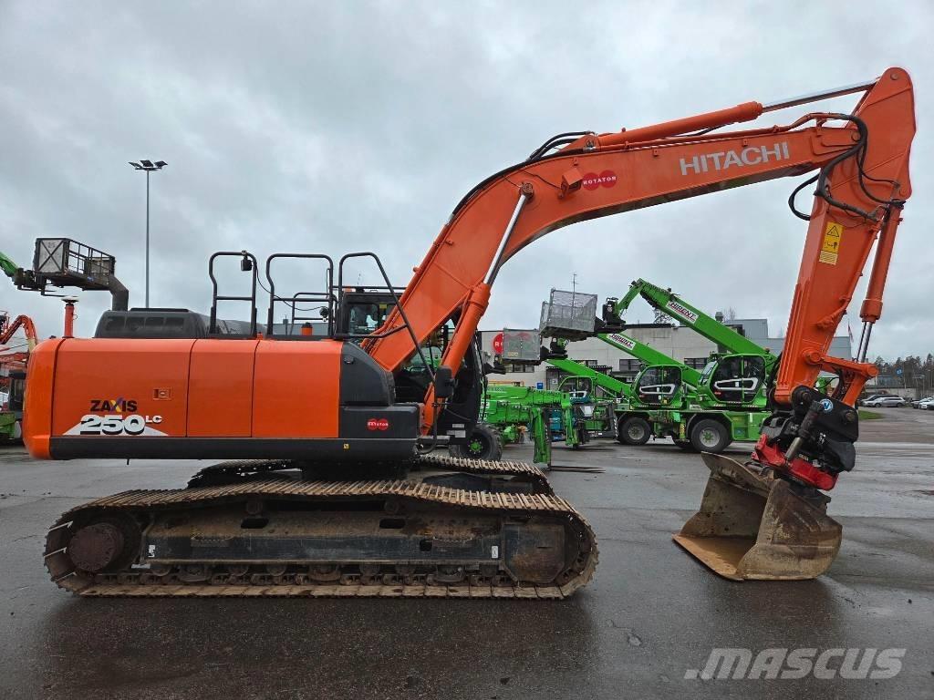 Hitachi ZX 250 LC-6 Escavatori cingolati