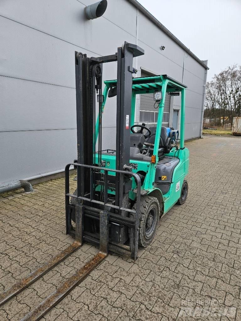 Mitsubishi FG 25 Carrelli elevatori GPL