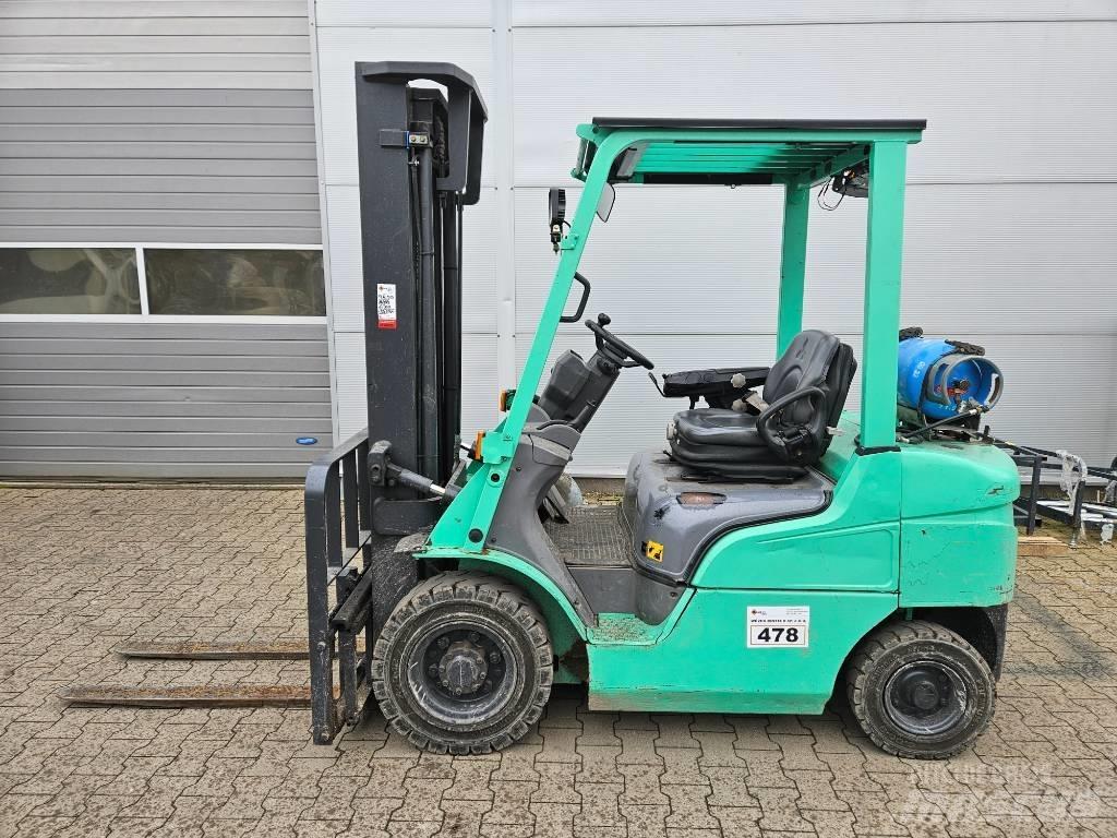 Mitsubishi FG 25 Carrelli elevatori GPL