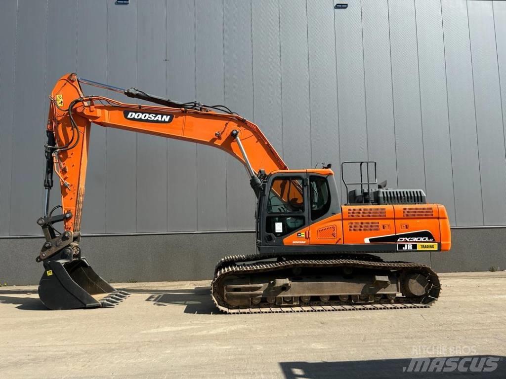 Doosan DX 300 LC-5 Escavatori cingolati