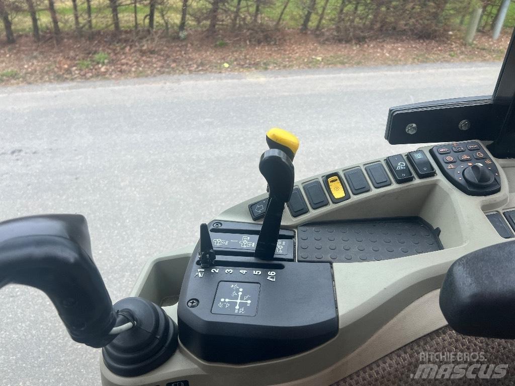 John Deere 3046 R Trattori compatti
