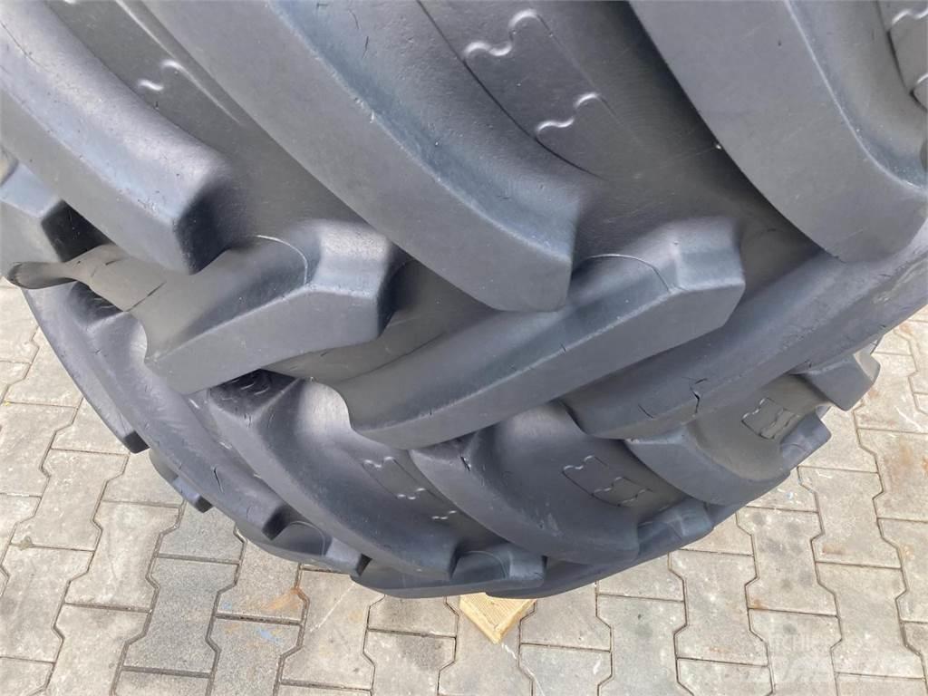 BKT 600/65R30 Pneumatici, ruote e cerchioni