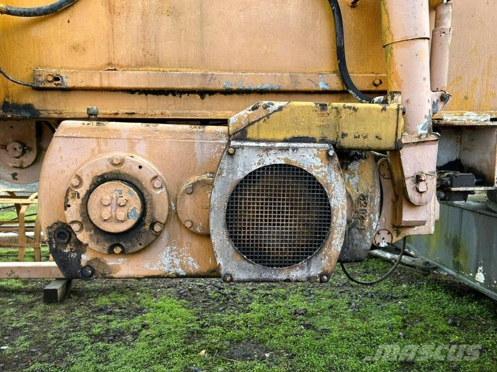 Liebherr 88 K Parti e equipaggiamenti per Gru