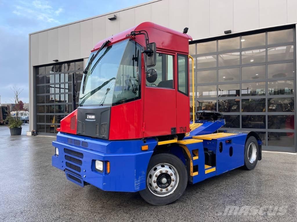 Kalmar T 2 Trattori portuali