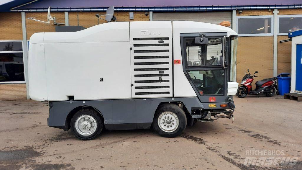 Ravo 530ST Spazzatrici