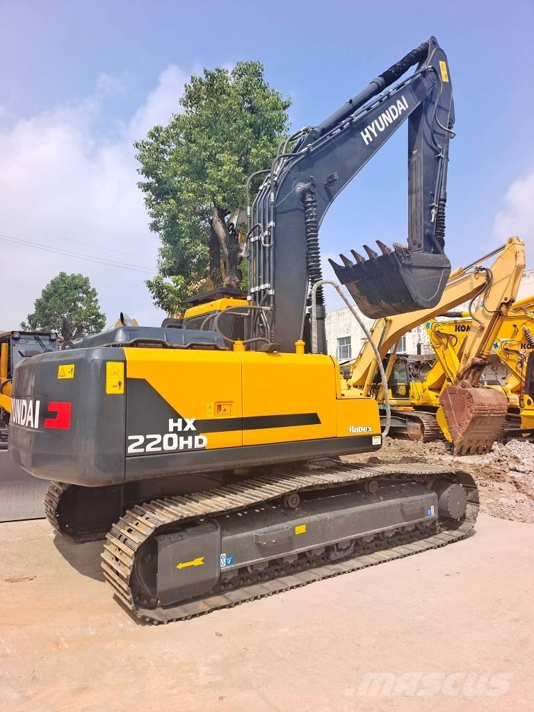 Hyundai HX 220 HD Escavatori cingolati