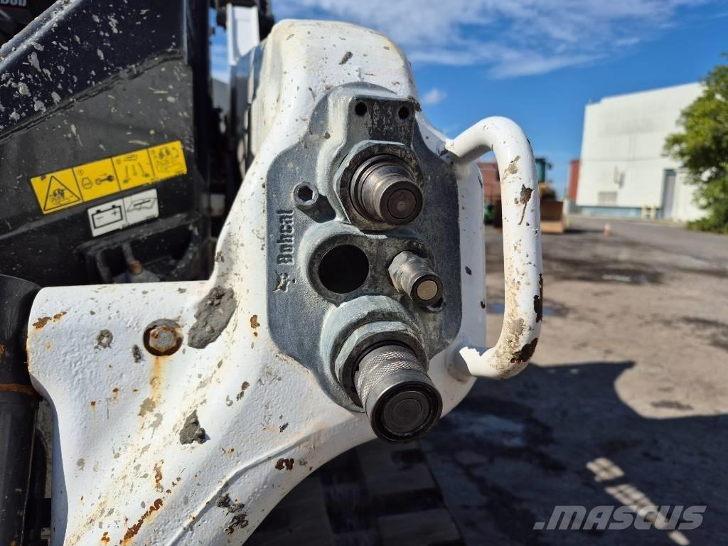 Bobcat T 64 Mini Pale Gommate