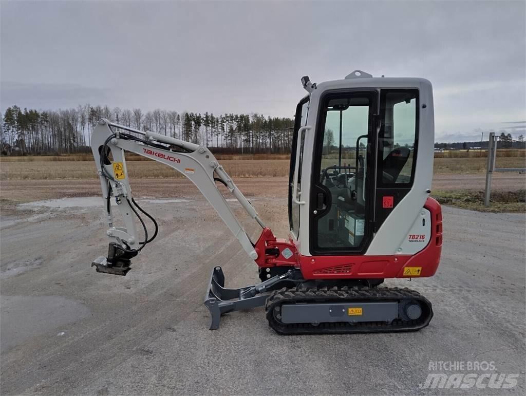 Takeuchi TB 216 Miniescavatori