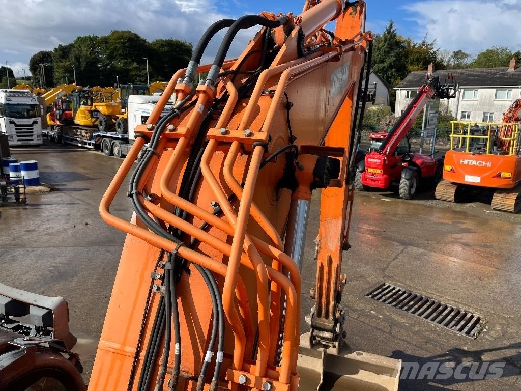 Doosan DX140 LCR-3 Escavatori cingolati