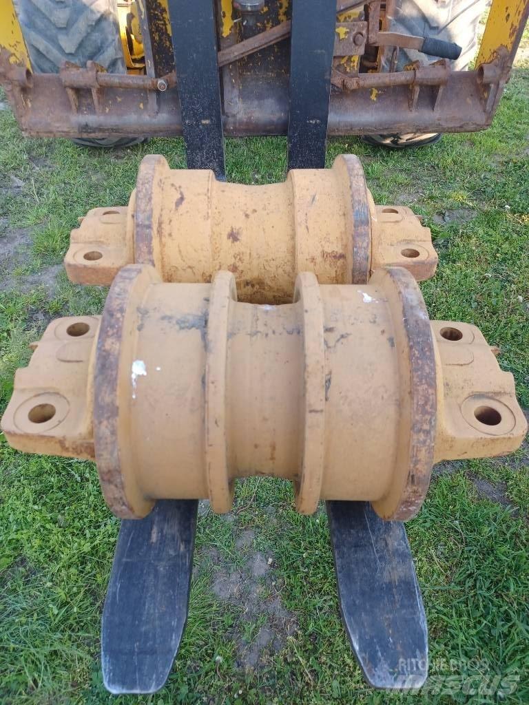 Komatsu D 155 Catene, cingoli e sottocarro