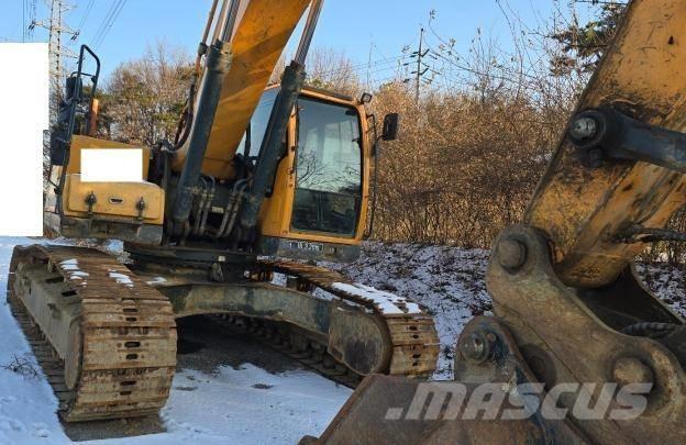 Hyundai Robex 300 LC Escavatori cingolati