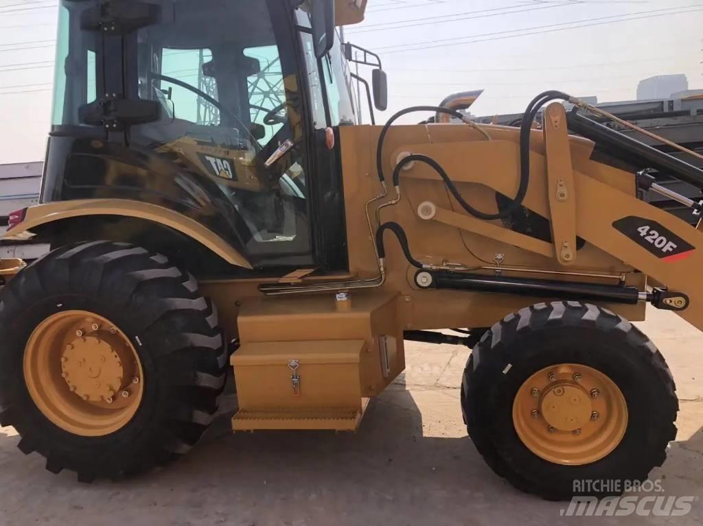 CAT 420 F Terne