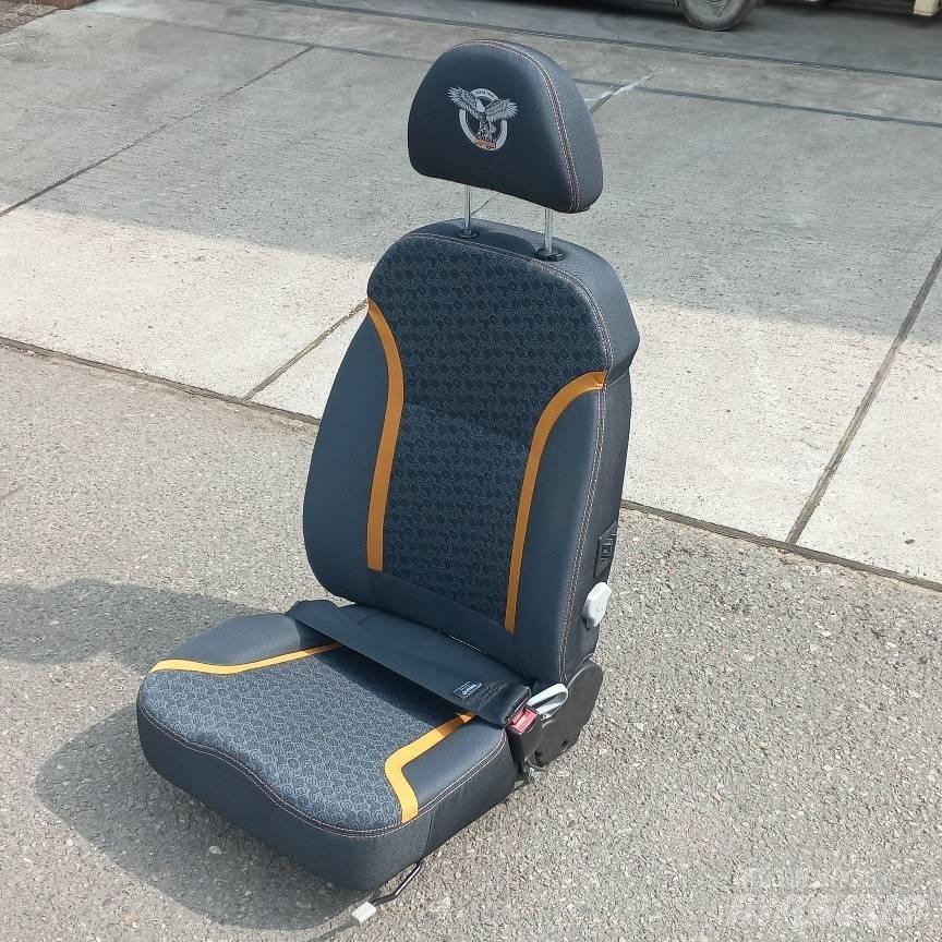 CASE CX210E stoel Cabine e interni