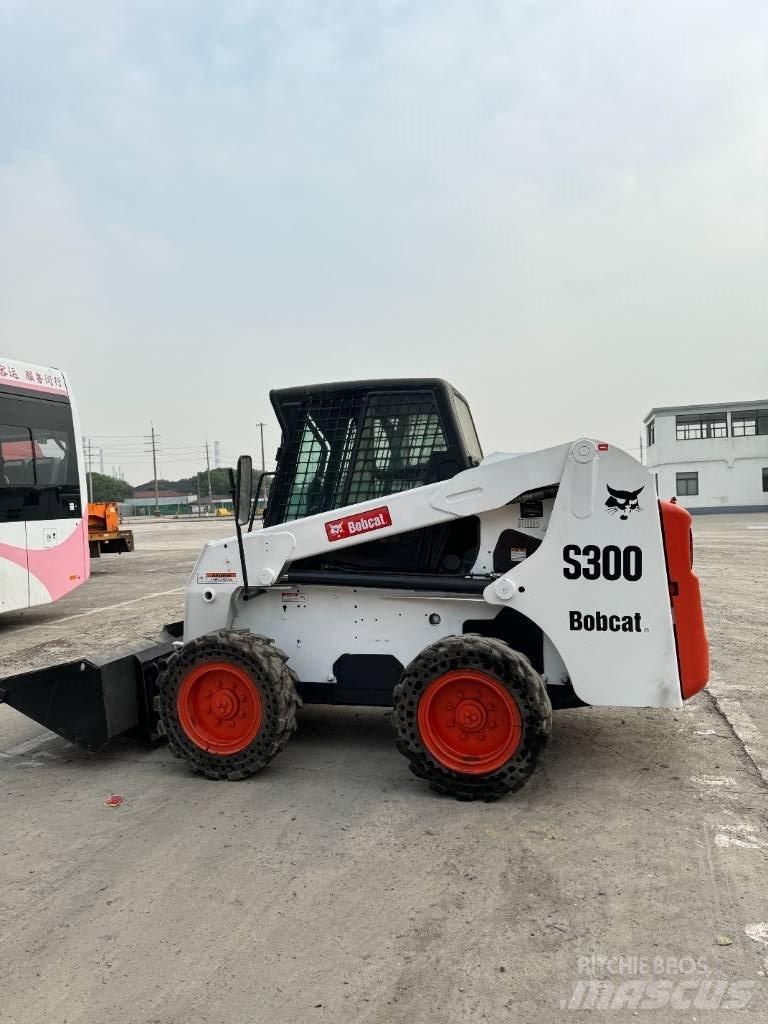 Bobcat S 300 Mini Pale Gommate