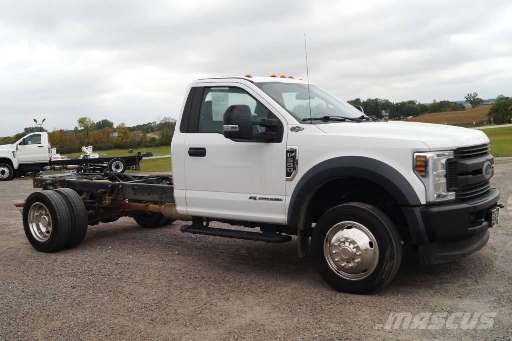 Ford F 550 XL SD Autocabinati