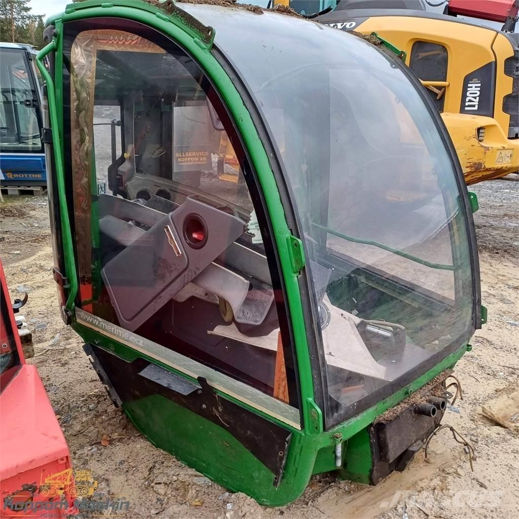 John Deere 1270e Cabine e interni