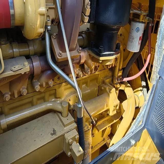 Shantui SD 22 Dozer cingolati