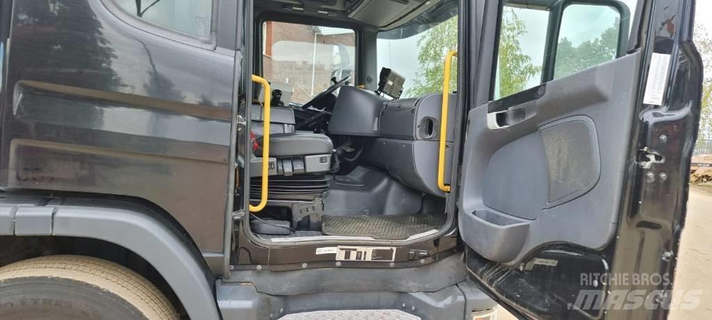Scania P340 Gas Camion dei rifiuti