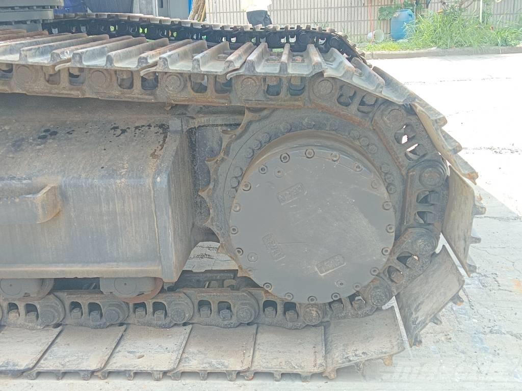 Hyundai R220LC-9S Escavatori cingolati