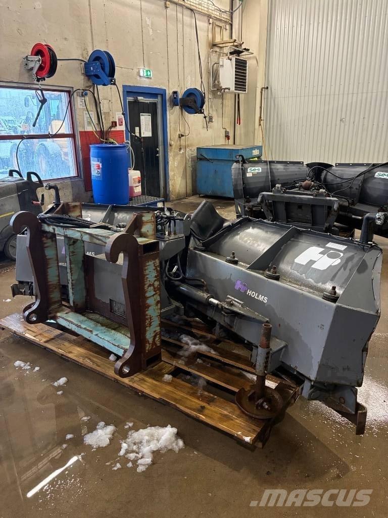 Holms KHV 320 Battipista