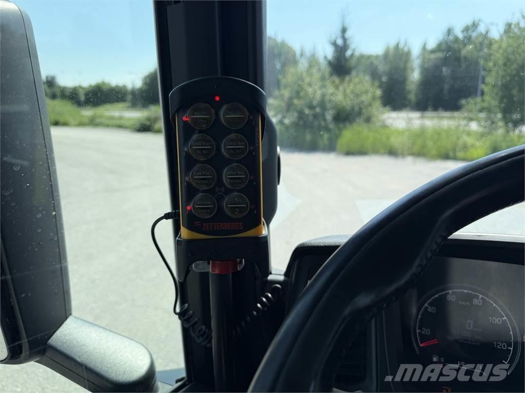 Scania G500 6X2 Camion con gancio di sollevamento