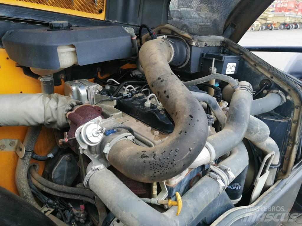 JCB 535-95 Pale gommate