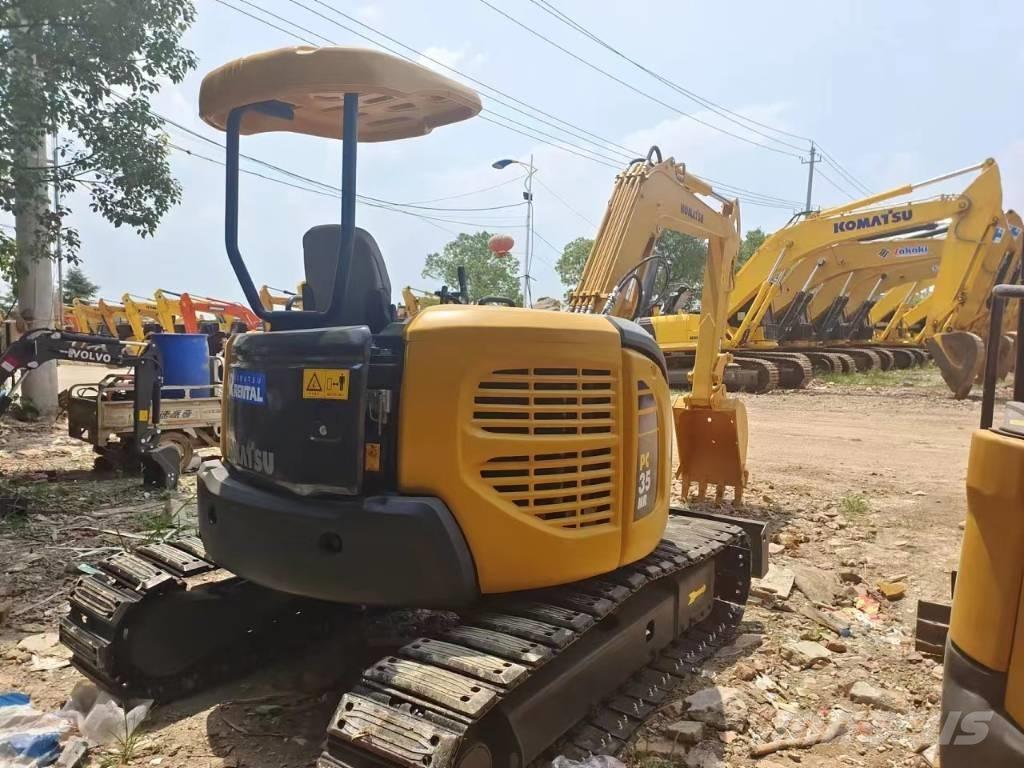 Komatsu PC35 Miniescavatori