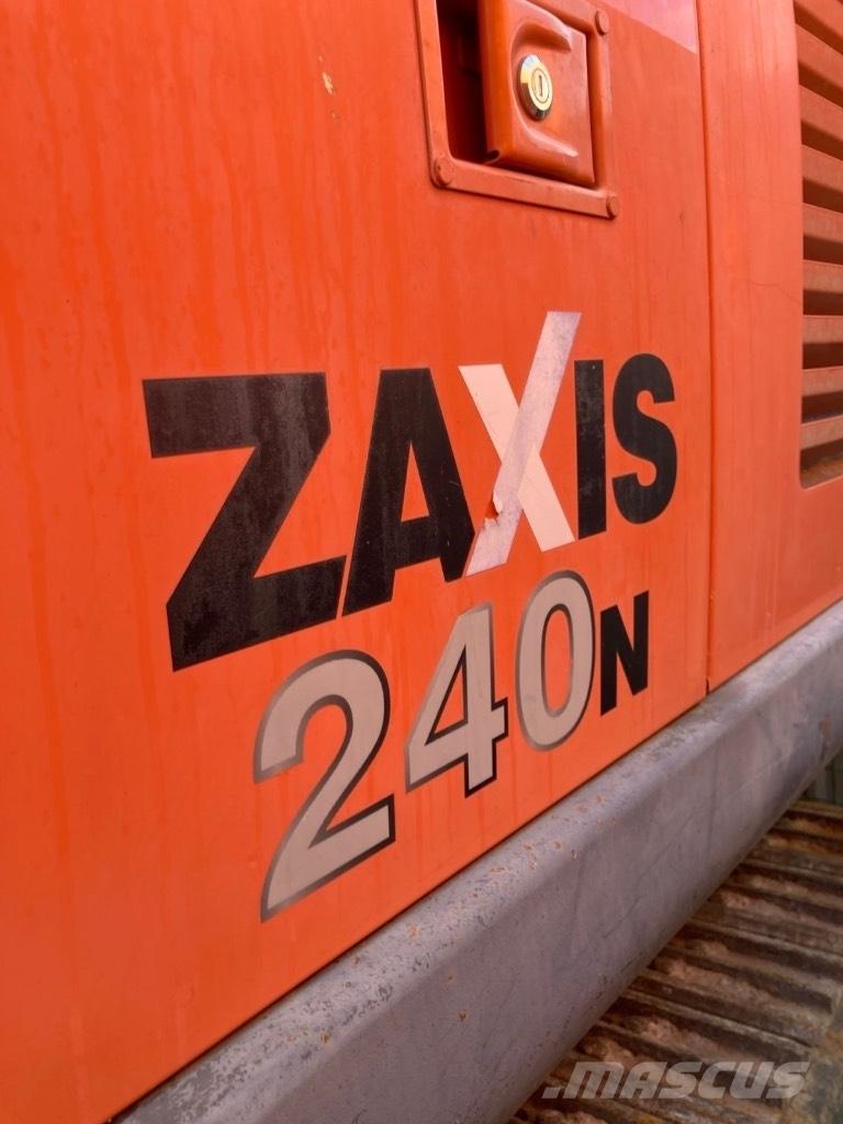 Hitachi ZX 240 Escavatori cingolati