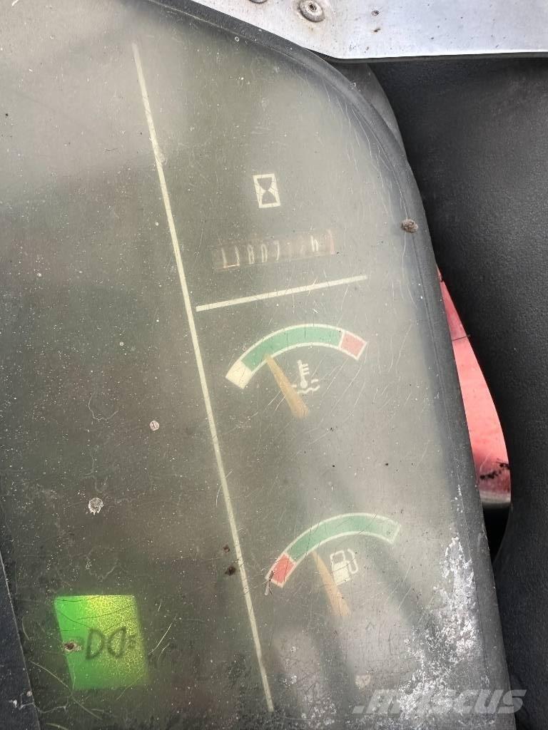 Komatsu PC 75 Escavatori medi 7t - 12t