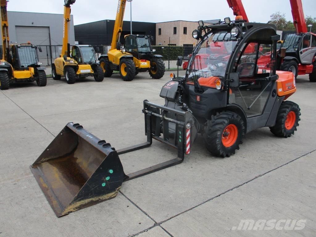 Ausa T144 HX4 (099) Sollevatori telescopici