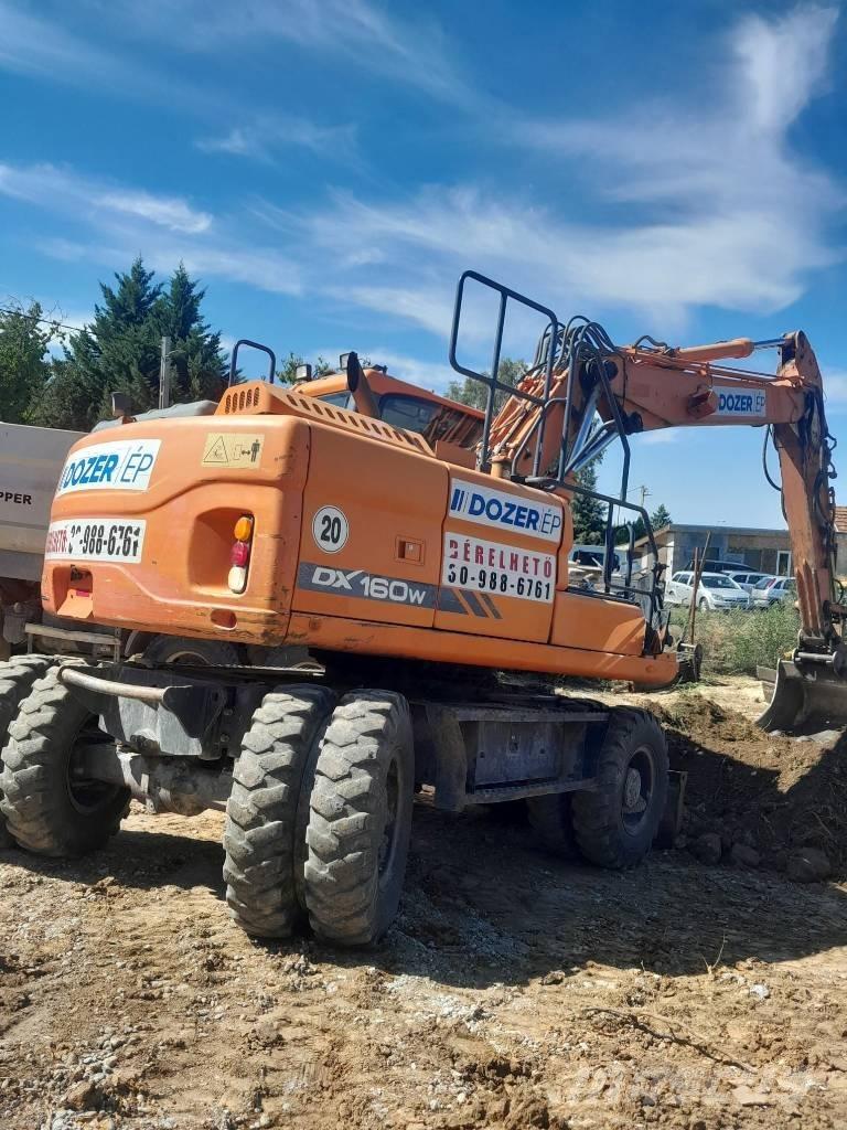 Doosan DX 160 W-3 Escavatori gommati