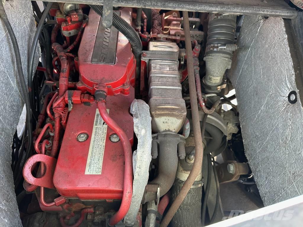  frieghtliner mt45 Pick up/Fiancata ribaltabile