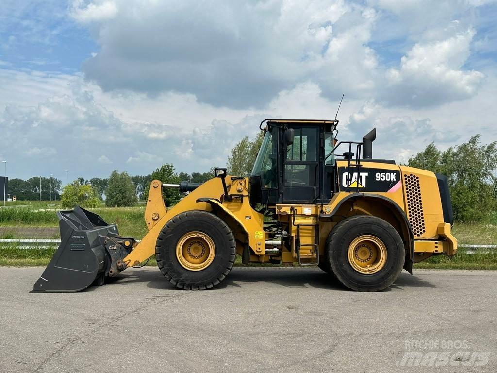 CAT 950K Pale gommate